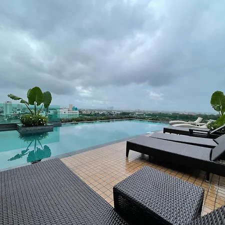 The Astra Suites Condominuim - By May Chiang Mai Exterior photo